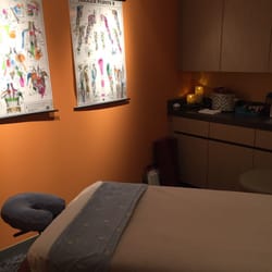 Jeannette Kromme LMT - Salon Lofts
