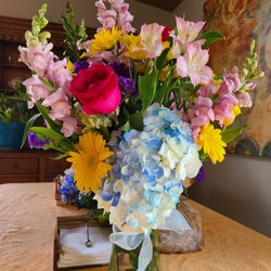 Merri-Craft Florist - What beautiful work!!!