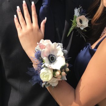 Blue Leaf Studio Florist - Florists Near Me - Rancho Cucamonga, California