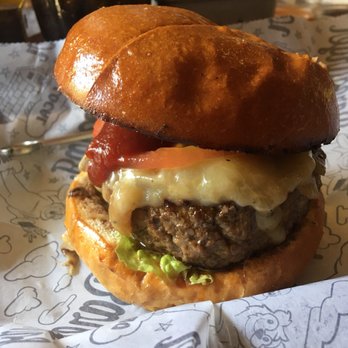 Bareburger - Upper East Side - The American with grilled onions. About $12 no fries included - Burgers Near Me - New York, New York