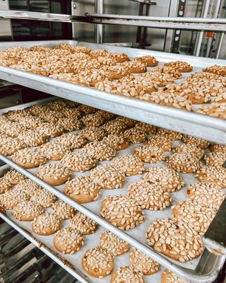 Cookies & Biscotti - Large variety of butter cookies, vanilla or chocolate biscotti, pignoli (Pine nut cookies), amaretti (almond cookies). Pick a piece with your coffee or a hand selected cookies box to-go!