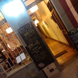 Cafe-Restaurant Mito - Entrada del local.