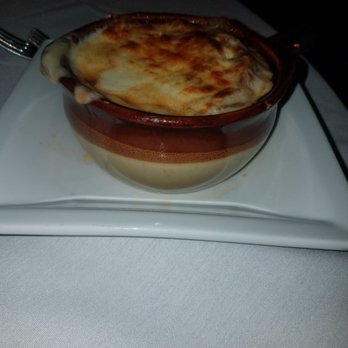 Don's Pomeroy House - French Onion Au Gratin Soup - New American Near Me - Strongsville, Ohio Don's Pomeroy House - French Onion Au Gratin Soup - New American Near Me - Strongsville, Ohio