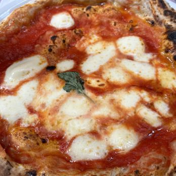 Pizzeria Speranzella - Pizza Near Me - Naples, NA