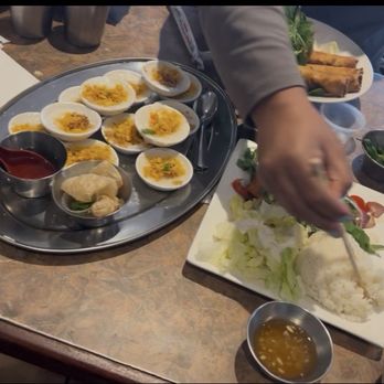Quan Vy Da - Ban Banh Beo Chen Vy Da Com Ga Vy Da - Vietnamese Near Me - Westminster, California Quan Vy Da - Ban Banh Beo Chen Vy Da Com Ga Vy Da - Vietnamese Near Me - Westminster, California
