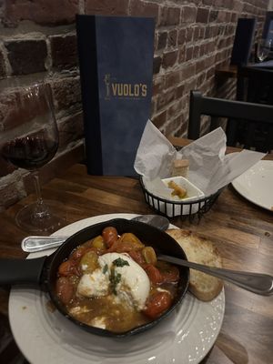 Vuolo's by null