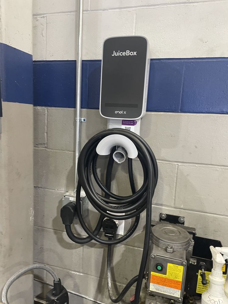 Slide of Hundone Contracts