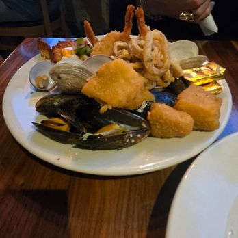 Whale Harbor Restaurant & Seafood Buffet - Seafood  seafood  seafood - Seafood Near Me - Islamorada, Florida