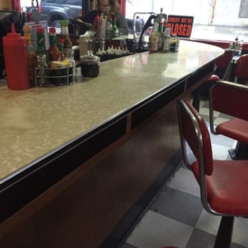 Stepping Stone Cafe - Can you say "authentic diner counter stools?" - American Near Me - Portland, Oregon Stepping Stone Cafe - Can you say "authentic diner counter stools?" - American Near Me - Portland, Oregon