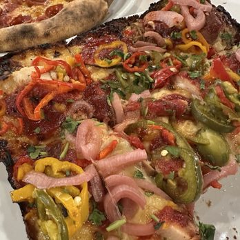 Ozzy's Pizzeria - CHICKEN BOY, gluten free crust - Pizza Near Me - Watsonville, California Ozzy's Pizzeria - CHICKEN BOY, gluten free crust - Pizza Near Me - Watsonville, California