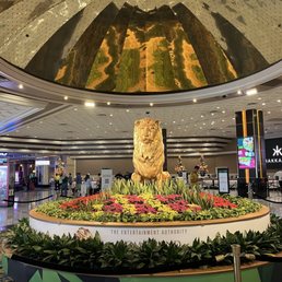 ●M.G.M. GRAN MGM Grand Hotel & Casino- Las Vegas, NV Hotels- Deluxe