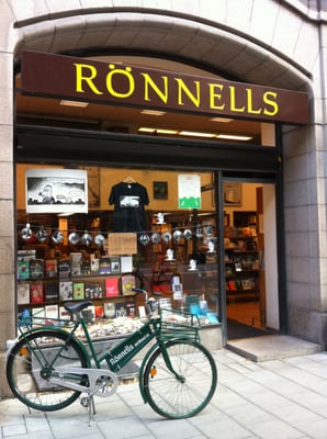 Rönnells Antikvariat by null