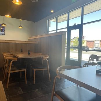 Tabeyo Sushi - Inside - Japanese Near Me - Spanish Fork, Utah