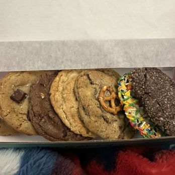 Bell's Cookies - Desserts Near Me - Seattle, Washington
