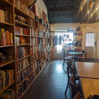 The Book Burrow - Bookstores Near Me - Pflugerville, Texas