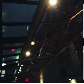 L'Abattoir - Intriguing views - French Near Me - Vancouver, British Columbia