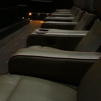AMC Metropark Square 10 - Cinema Near Me - Shenandoah, Texas AMC Metropark Square 10 - Cinema Near Me - Shenandoah, Texas