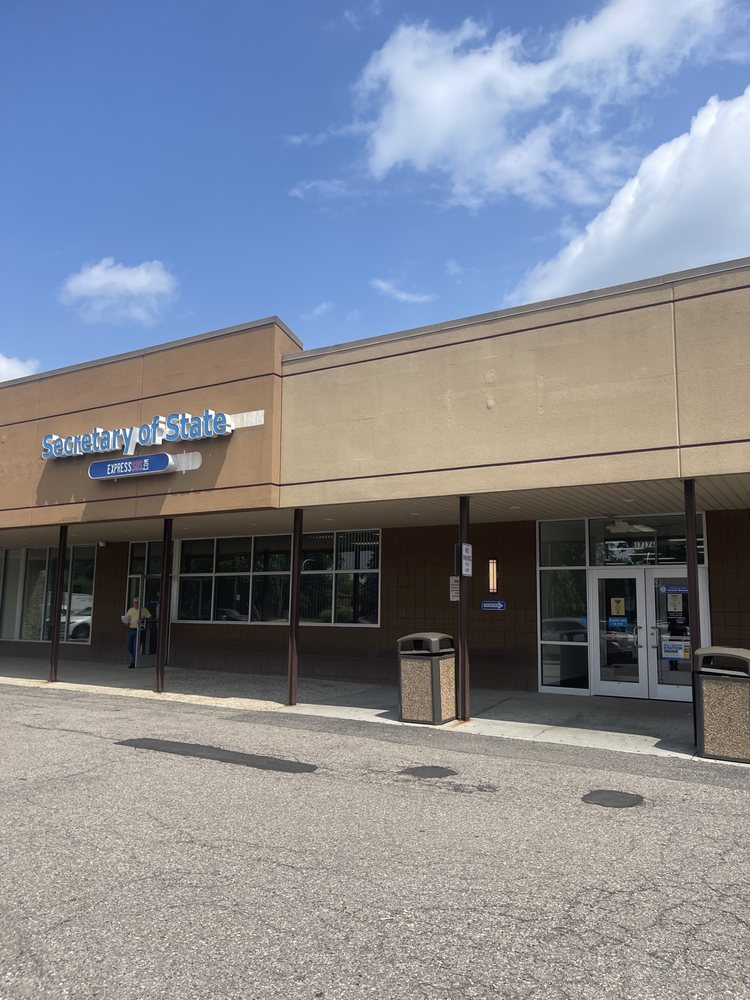 SECRETARY OF STATE Updated September 2024 11 Photos & 50 Reviews