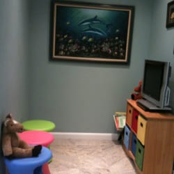 Monica Neshat, DDS - Kiddie waiting enclave