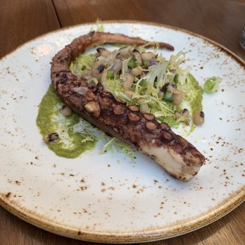 Hotel Covington - Grilled octopus - Hotels Near Me - Covington, Kentucky