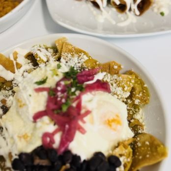 Con Huevos - Chilaquiles and taquitos - Mexican Near Me - Los Angeles, California Con Huevos - Chilaquiles and taquitos - Mexican Near Me - Los Angeles, California