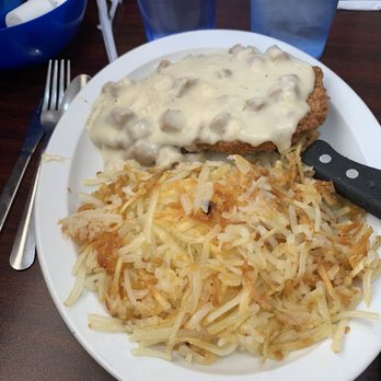 Sunshine Family Restaurant - Country fried steak with hashbrowns - Burgers Near Me - Dubuque, Iowa