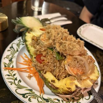 Neisha Thai Cuisine - Pineapple Fried Rice (Critic's Choice) - Thai Near Me - Vienna, Virginia Neisha Thai Cuisine - Pineapple Fried Rice (Critic's Choice) - Thai Near Me - Vienna, Virginia