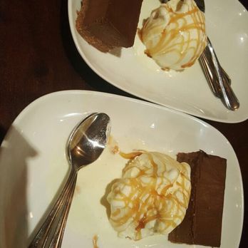 Mahony's Tavern - Desert of brownie with vanilla ice cream - Irish Near Me - Vancouver, British Columbia
