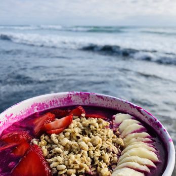 Gelato 101 - Moonlight bowl at Moonlight Beach. - Gelato Near Me - Encinitas, California