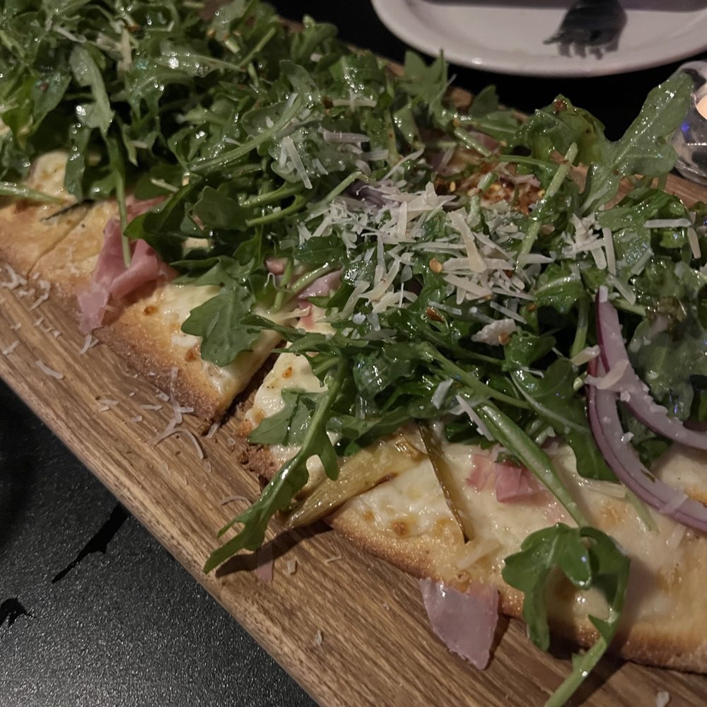 BoMallies - Prosciutto flatbread - New American Near Me - Sheboygan, Wisconsin