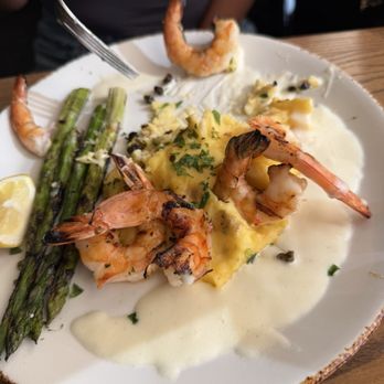 Horatio's - Shrimp and mashed potatoes, NOT shrimp scampi as advertised - Seafood Near Me - San Leandro, California