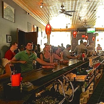 The Brazen Head - a group of people sitting at a bar - Pubs Near Me - Brooklyn, New York The Brazen Head - a group of people sitting at a bar - Pubs Near Me - Brooklyn, New York