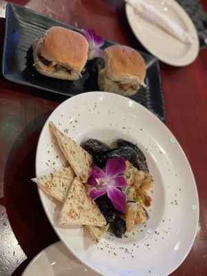 Code Red Restaurant & Lounge by null