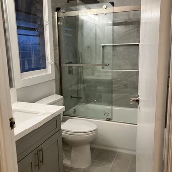 Amcor Construction - Bathroom 1 aftrr - General Contractors Near Me