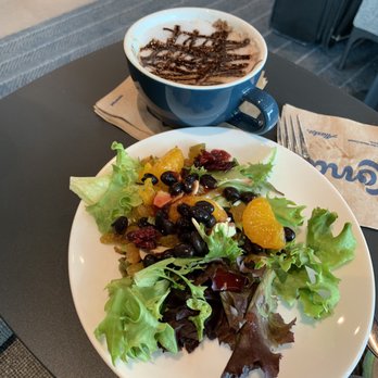Alaska Lounge - Salad and Mocha - Airport Lounges Near Me - Jamaica, New York Alaska Lounge - Salad and Mocha - Airport Lounges Near Me - Jamaica, New York