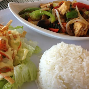 Bhan Baitong - Basil tofu (lunch special) - Thai Near Me - Lake Forest, California Bhan Baitong - Basil tofu (lunch special) - Thai Near Me - Lake Forest, California