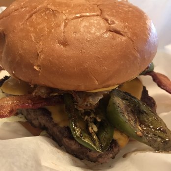 Maple and Motor - Bacon cheese burger with fried egg and grilled jalapeños - Burgers Near Me - Dallas, Texas Maple and Motor - Bacon cheese burger with fried egg and grilled jalapeños - Burgers Near Me - Dallas, Texas