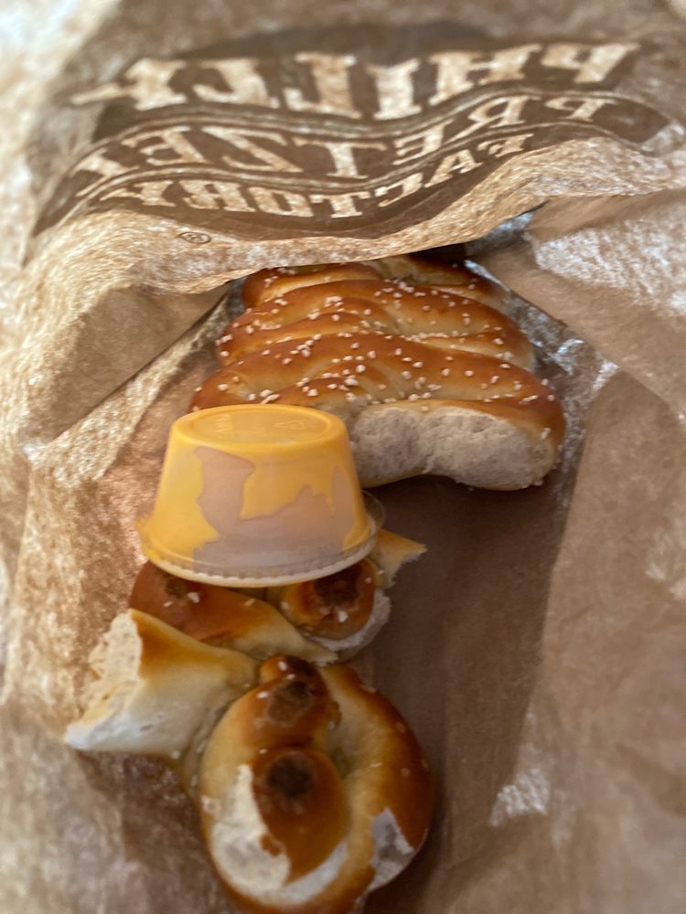 PHILLY PRETZEL FACTORY 13 Reviews 910 Rte 70 W, Cherry Hill, New