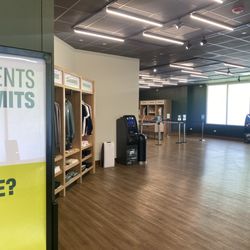 RISE Dispensaries - Niles - Kiosk area