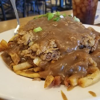 Maple Leaf Diner - chicken fried steak topped poutine - American Near Me - Dallas, Texas Maple Leaf Diner - chicken fried steak topped poutine - American Near Me - Dallas, Texas