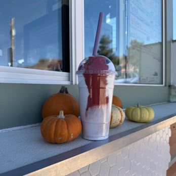 Desert Smoothie - The famous drink - Food Trucks Near Me - Virgin, Utah