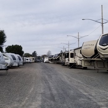 Reeds Trailer Sales - Lots and lots of trailers - RV Dealers Near Me - Petaluma, California