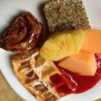 Die Wäscherei - Süßes vom Brunchbuffet! - Burgers Near Me - Vienna, 9