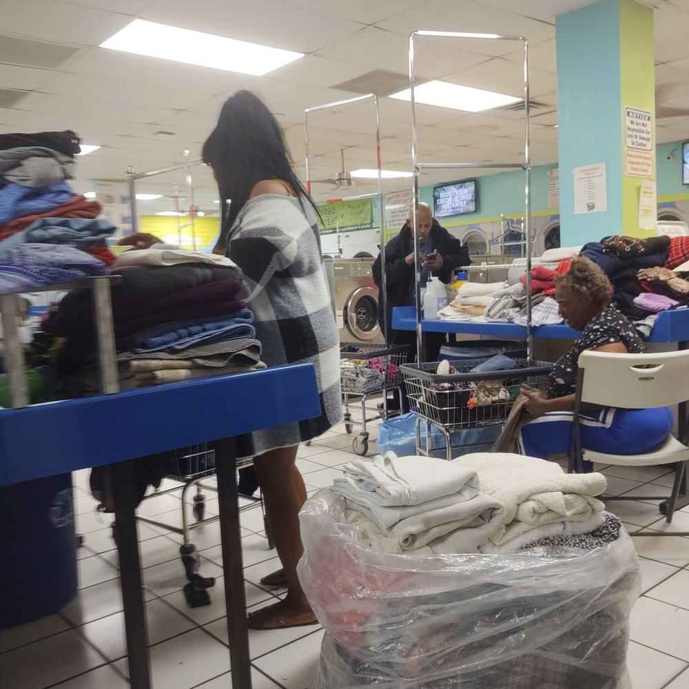24-Hour Smart Laundry - Laundromat Near Me - Phoenix, Arizona