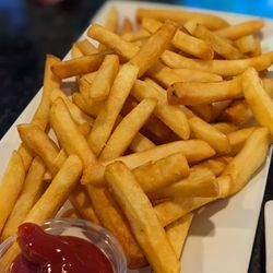 Penn Quarter Sports Tavern - Fries