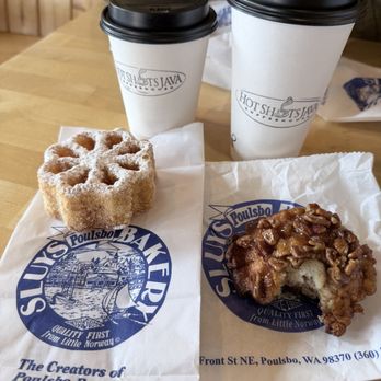 Sluys Poulsbo Bakery - Rosette and the pecan roll (love it) - Bakeries Near Me - Poulsbo, Washington Sluys Poulsbo Bakery - Rosette and the pecan roll (love it) - Bakeries Near Me - Poulsbo, Washington