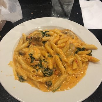Amicci's - La rosa - Italian Near Me - Baltimore, Maryland