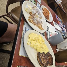 French Toadt, Sausage, Eggs, Hash Browns French Toadt, Sausage, Eggs, Hash Browns