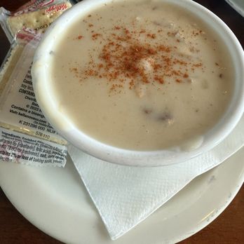 Blue Buoy Restaurant - Clams chowder - Seafood Near Me - Westport, Washington