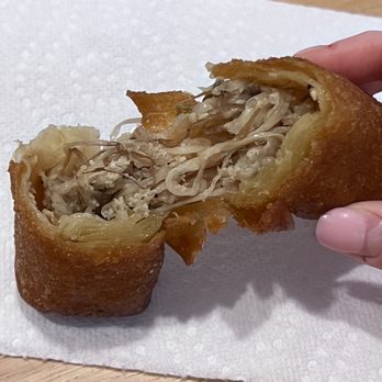 Mui's Carryout - Egg Roll - Chinese Near Me - Clawson, Michigan Mui's Carryout - Egg Roll - Chinese Near Me - Clawson, Michigan